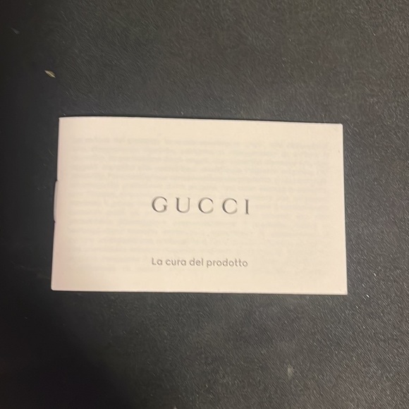 Gucci Signature Wallet - Picture 9 of 9